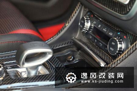 奔驰AMG CLA45改装案例 全车法拉利红的碳纤维毒物