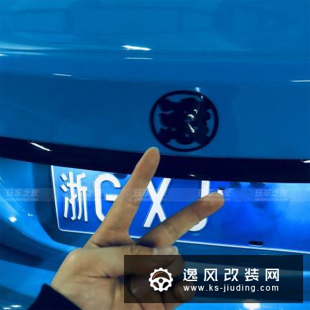 游走在浪与骚之间的奔驰C200 手工宽体与低趴倾角的美