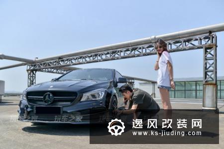 绍兴车友把奔驰CLA改装成低趴黑武士，历时三年交出满意答卷