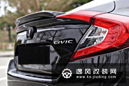 2017年6月份订的车,这台黑色前后等了3个月,因为自己本身就很喜欢黑色