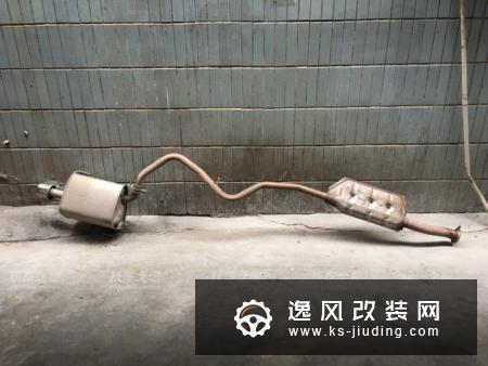 男人的大玩具：斯巴鲁力狮2.5L改装案例