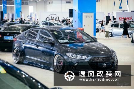 从网红车到姿态大王，全国首例领动改装手工定制宽体