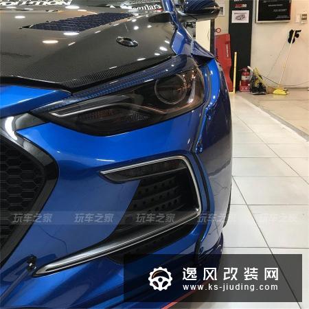 车友把领动改装成宽体战车 开上街头霸气十足