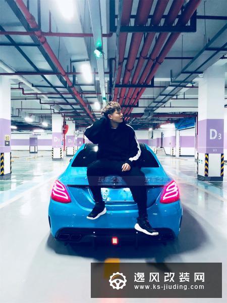 游走在浪与骚之间的奔驰C200 手工宽体与低趴倾角的美