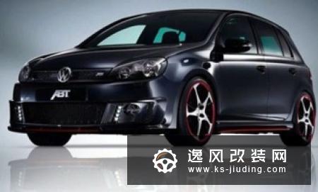 2017年6月份订的车,这台黑色前后等了3个月,因为自己本身就很喜欢黑色