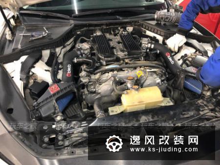英菲尼迪Q50L2.0T改装后继续改,网友:改装的钱也够上XX车了