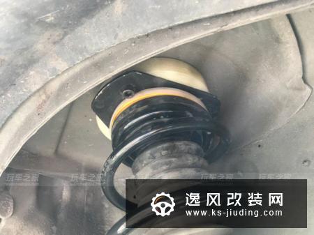 把别克GL8改装成越野房车，带上家人享受自驾的乐趣