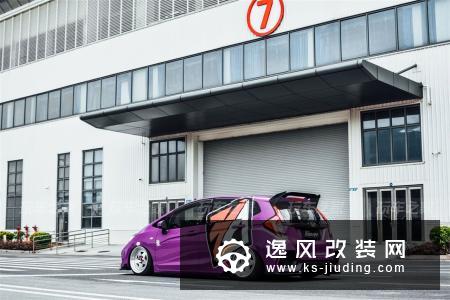 本田超跑GK5玩姿态改装，芬达涂装不开空调看着都凉快