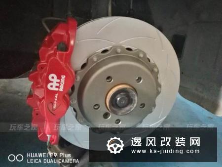 兄弟俩一起玩改装，宝马328i和320i各有各的特点