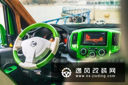 宝马E93敞篷、E46手动挡、1975年的MINI、凯迪拉克伍德、六代林肯大