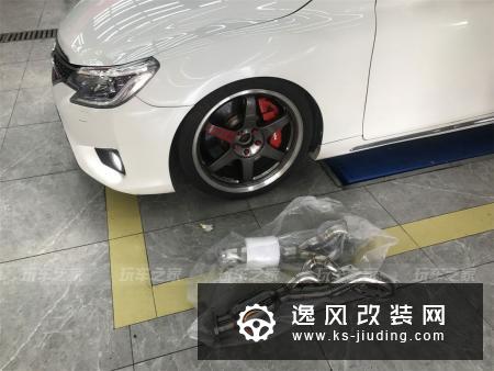 锐志:2.5LV6后轮驱动!当时越是了解下去越是毒!