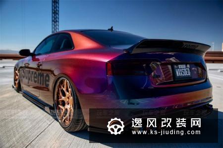 不一样的奥迪S5改装 女生玩起Supreme/LV主题无人能敌