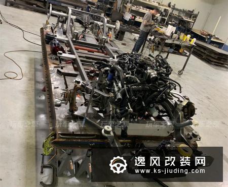 超硬核改装 全新林肯领航员极限低趴案例