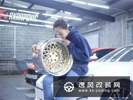 嫁不出去也要玩改装？付大腿和她的宽体86