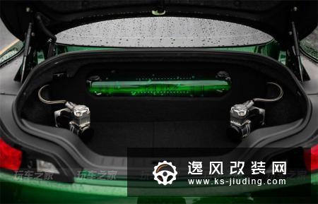 英菲尼迪G37改装低趴宽体还不够，最后改成漫威里的反派“绿魔”