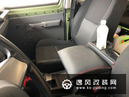 这才是硬派越野SUV，北汽勇士三门六座版改装案例