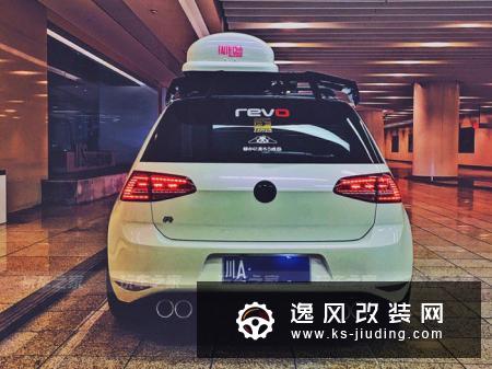 东航空少患上“恐高症”精心改装高尔夫，打造低趴黑武士