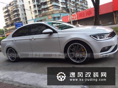 这辆凌渡避震烂了吗？车主改装气动避震尽显低趴魅力