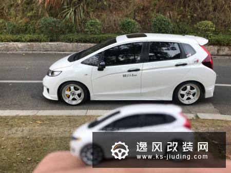 提车六十天，这辆飞度改装之后有着很帅的竞技范