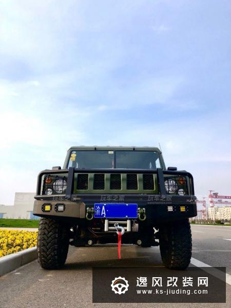 这才是硬派越野SUV，北汽勇士三门六座版改装案例