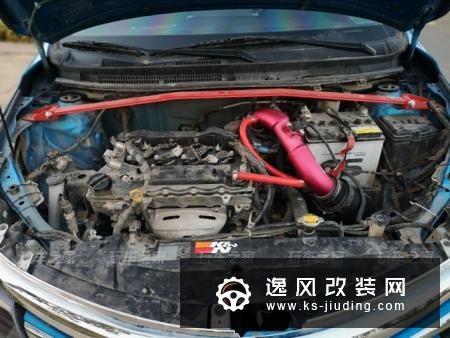 车友把丰田威驰改装成赛道版 买菜车也可以很精彩