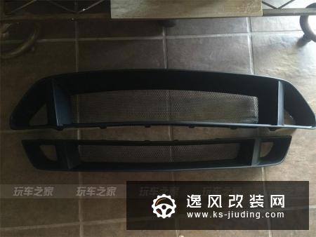 美式肌肉跑车玩低趴 福特Mustang改装后更帅了