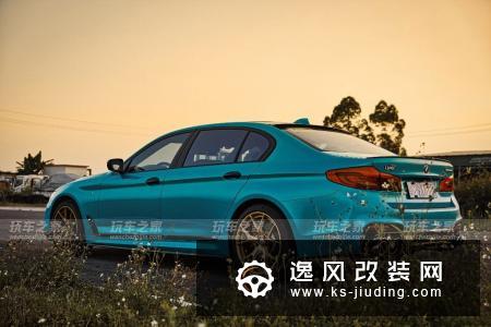 深圳车友投入20多万玩改装，打造骚包“孔雀蓝”宝马新5系(G38)