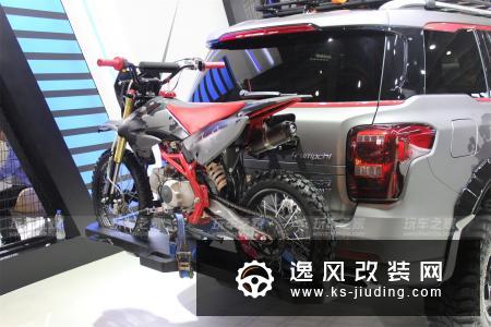 广汽传祺GS8重度改装升级 实拍GS8拓域者越野车