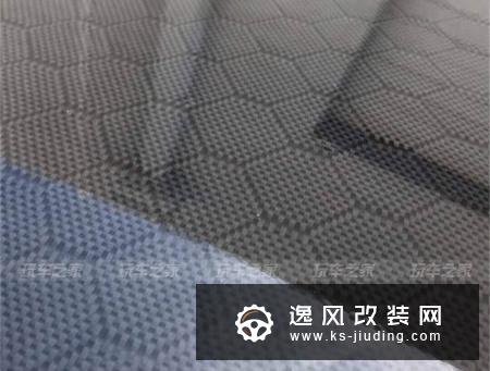 这辆蒙迪欧不仅改装了迷人的外观，后备箱里还藏着小酒馆