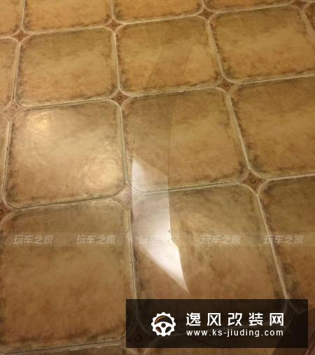 DIY发动机盖起初想的自己做一个试试,害怕自己搞不好,就500元收了原厂有碰