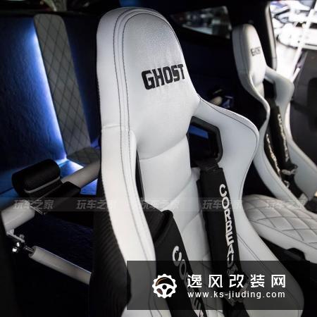 完整度极高的福特Mustang GT改装，定制内饰惊艳全场