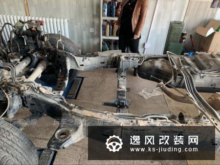陈田卖拆车发动机5700变速箱分动箱