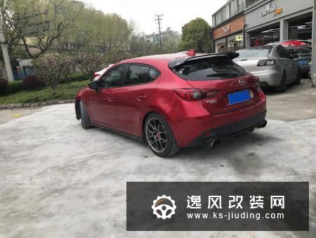 昂克赛拉2.0L两厢版改装案例  走心的改装更耐看