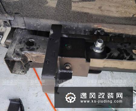 北京BJ40越野改装升级 国产硬派越野车