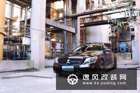 奔驰C级黑武士风格改装，帅气身影的背后有不被理解偏见