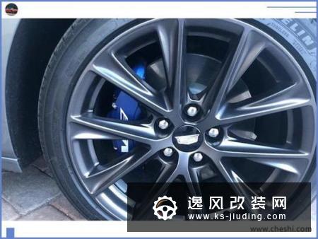 凯迪拉克全新CT5实车街拍 即将上市