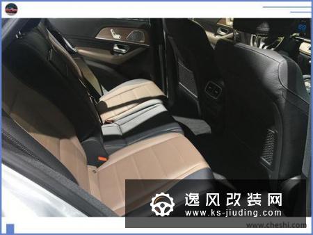 奔驰GLE插混版亮相  纯电续航超100km