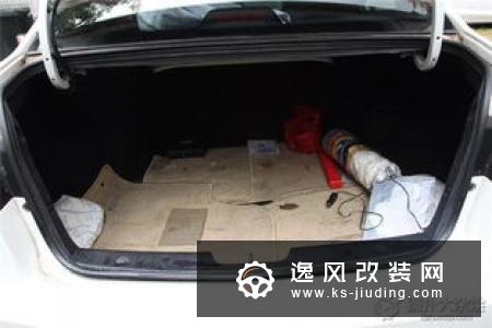 花几亿只为少听见一点噪音 荣威RX5 MAX如何做到的