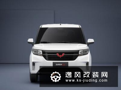 采用纯黑设计 库里南Black Badge官图发布