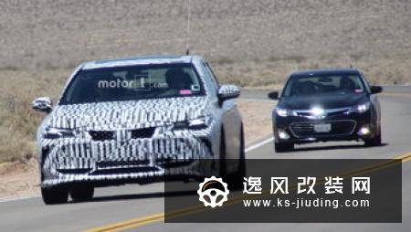 不到20万丰田B 级轿车 实拍亚洲龙2.0L版本