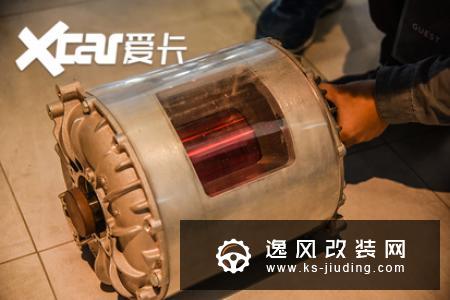 特斯拉国产化之际 上赛道体验Model 3