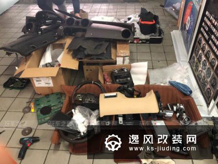 运动英伦范，全新宝石蓝捷豹XJ改装之后更完美