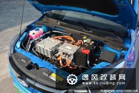 奇瑞新能源艾瑞泽e到店超400公里综合续航能力