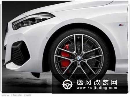 宝马全新一代2系实拍 造型更加运动