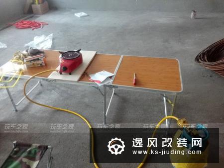 自驾游新选择 依维柯都灵改装床车