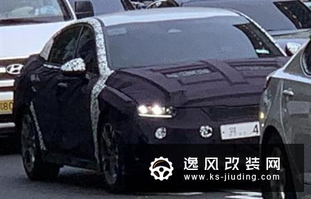 配贯穿式尾灯 起亚新一代K5路试谍照曝光