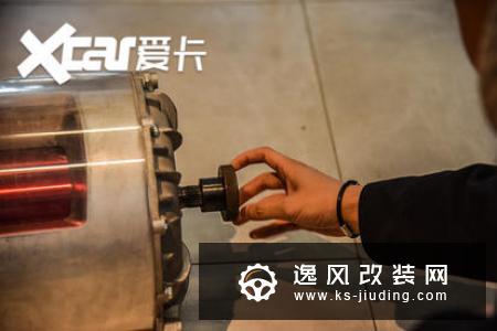 特斯拉国产化之际 上赛道体验Model 3