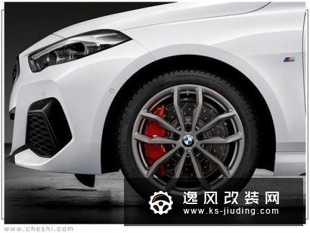 宝马全新一代2系实拍 造型更加运动