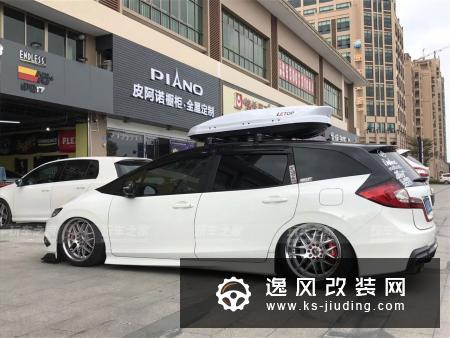 除了发动机，这辆杰德把能改装的地方都改了
