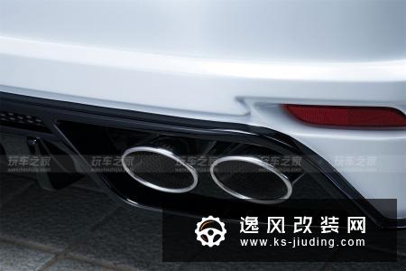 2018款丰田凯美瑞改装外观包围 20寸轮毂吸引眼球